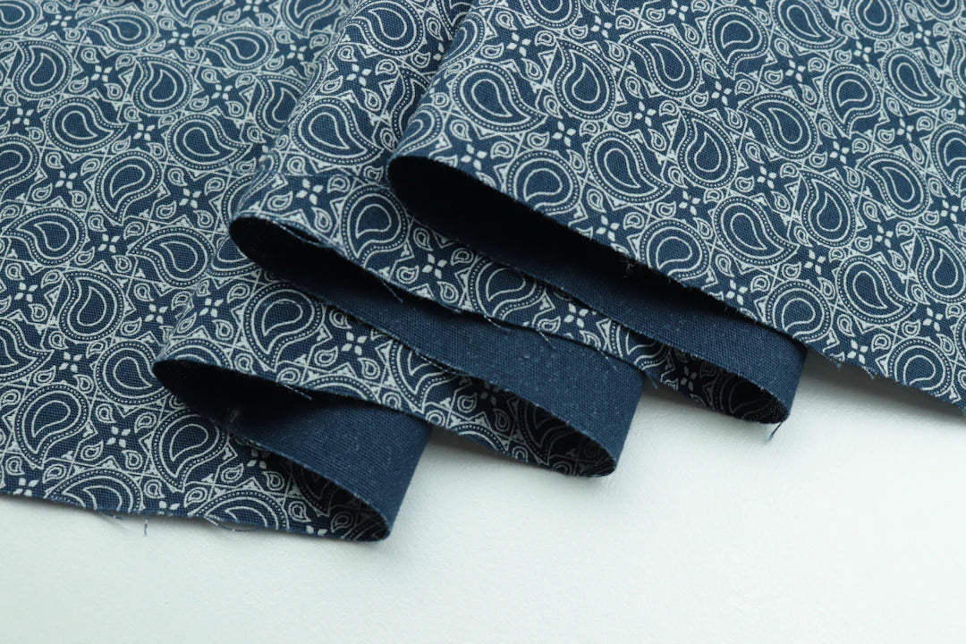 Waarom Ademend Materiaal Essentieel is voor Kinderkleding