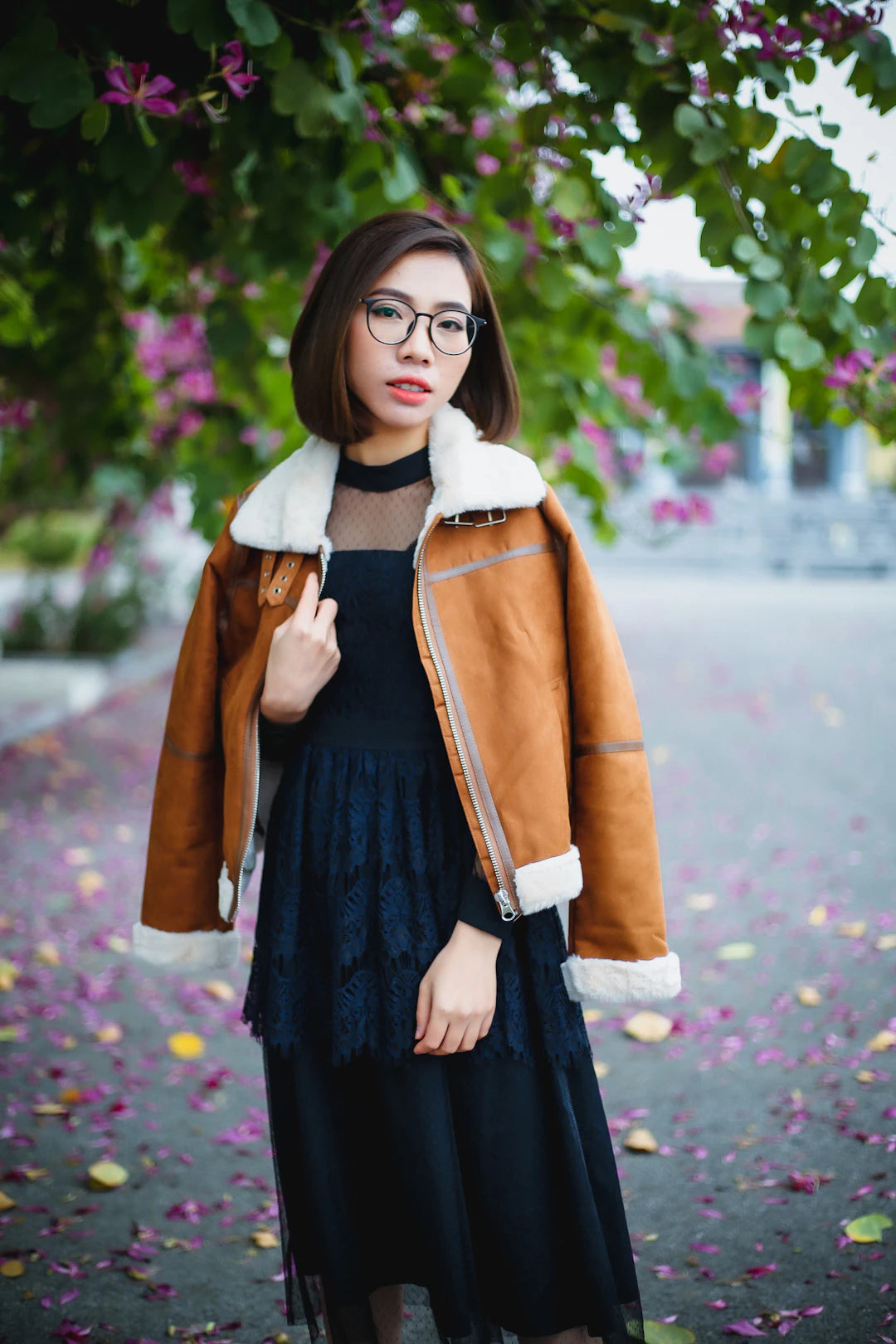 Elegante velvet outfits voor volwassenen met een glanzende twist