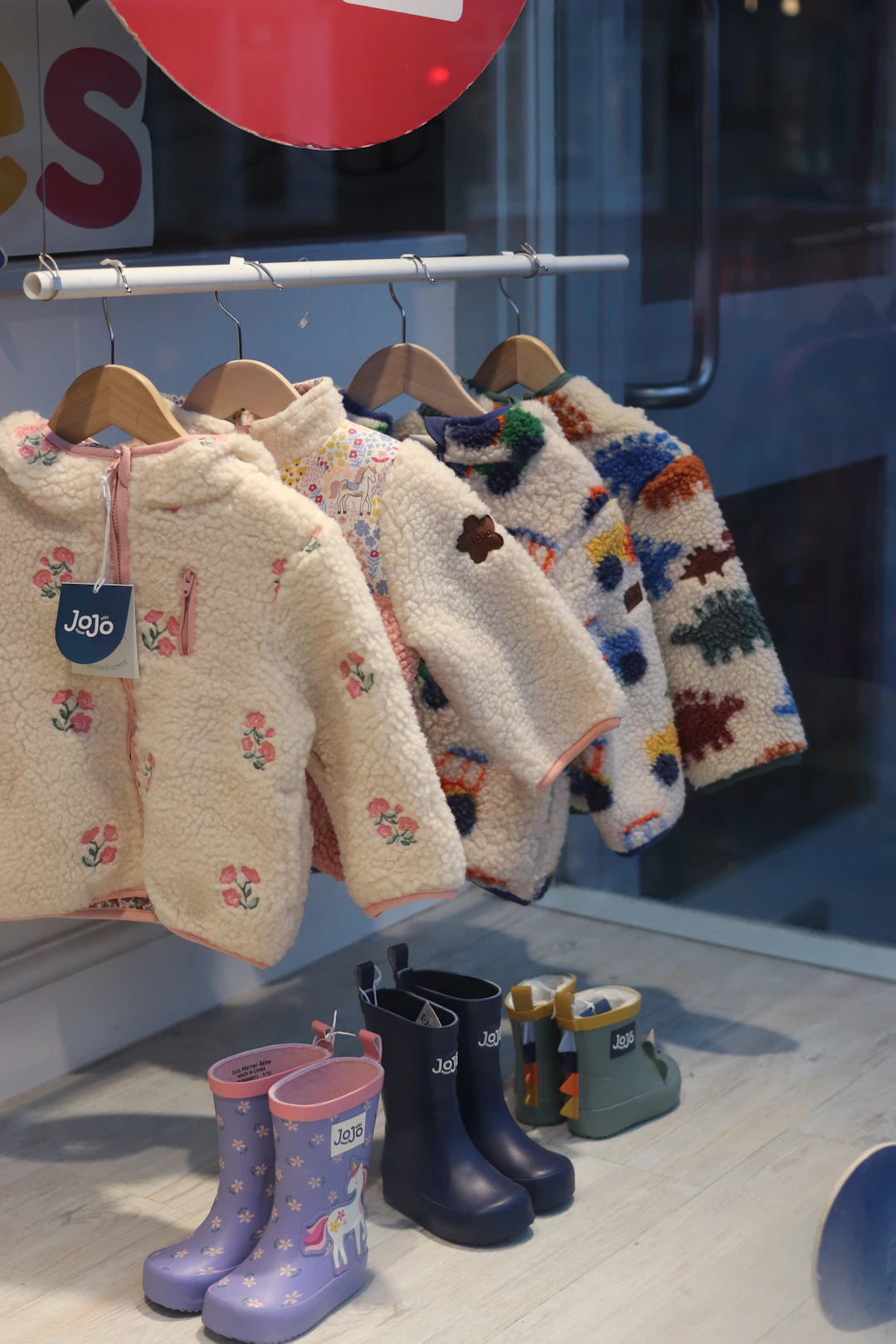 Het Ultieme Gids voor Seizoensgebonden Kleding voor Kinderen