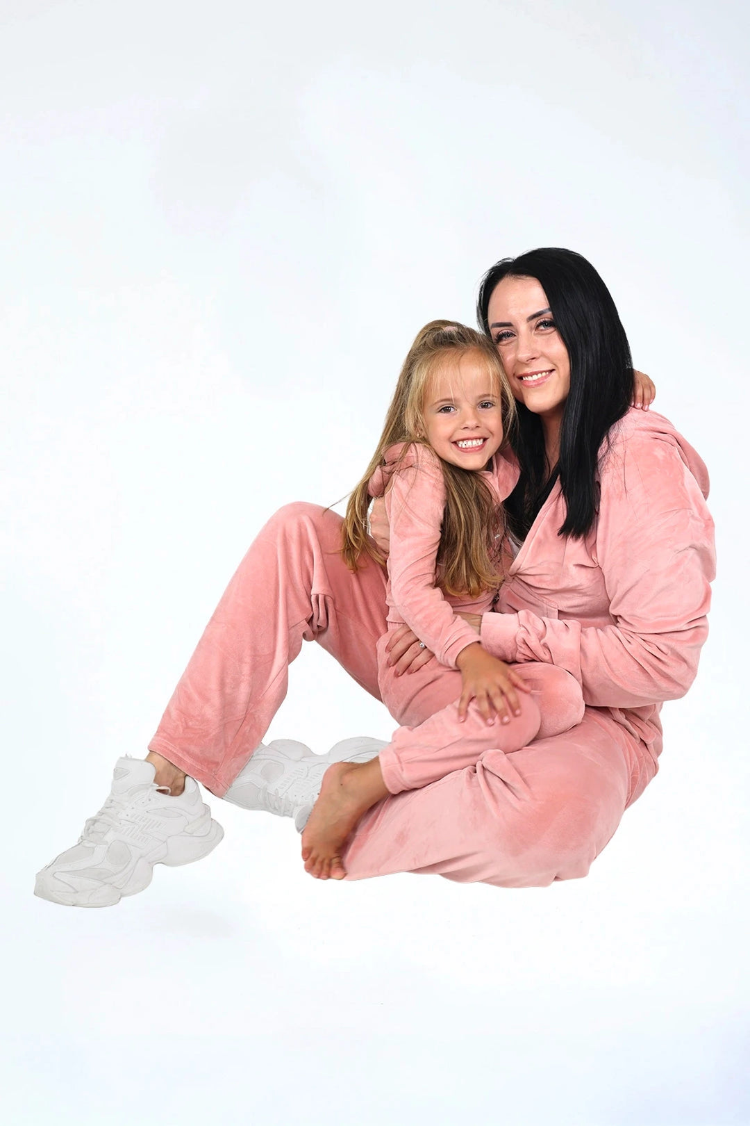 Velvet Suit Adult Fla-Pinko — fluwelen twinning pak roze — op model | Donder