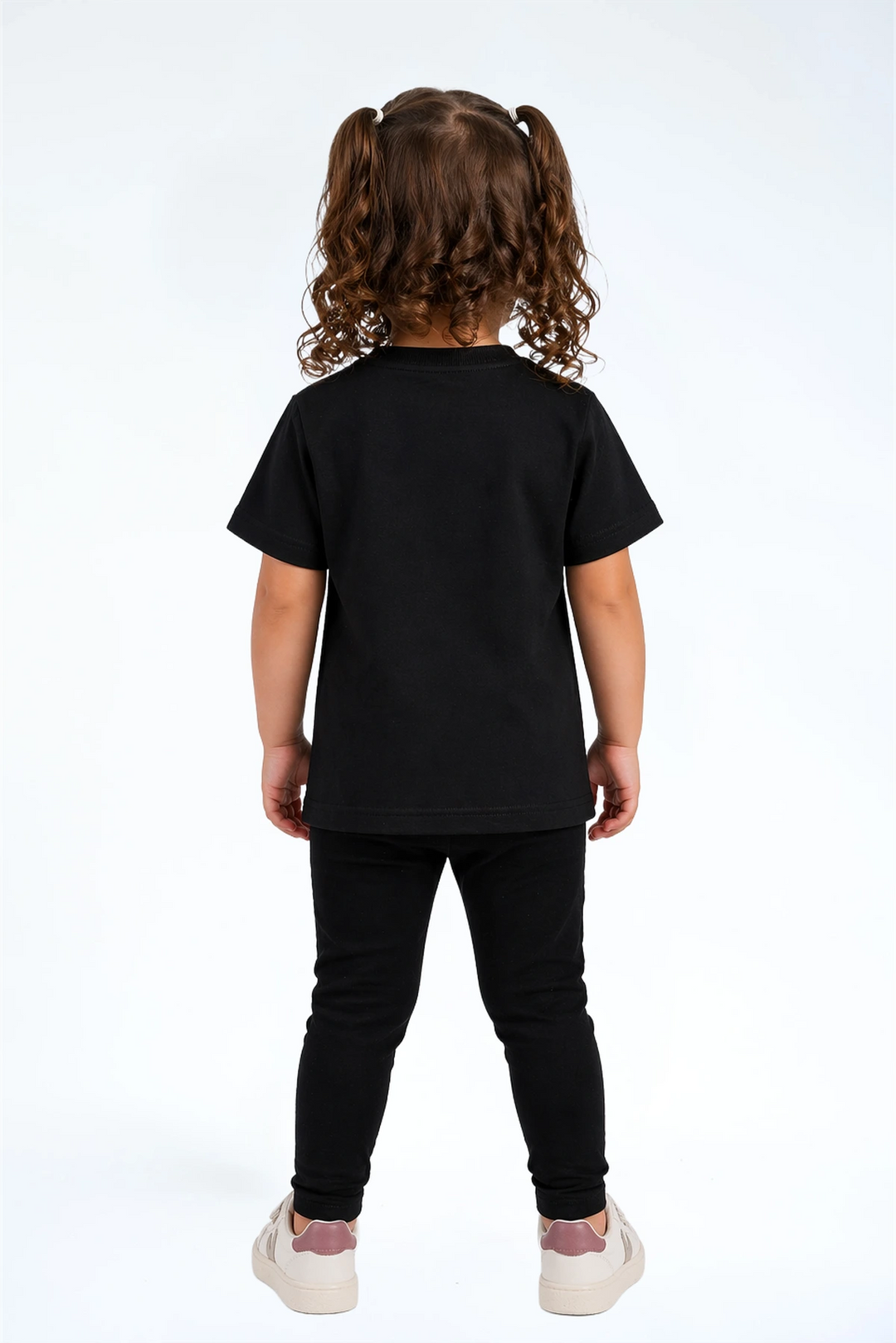 Heavy Tee Essential Zwart — zwaar katoenen kinder t-shirt — detail | Donder
