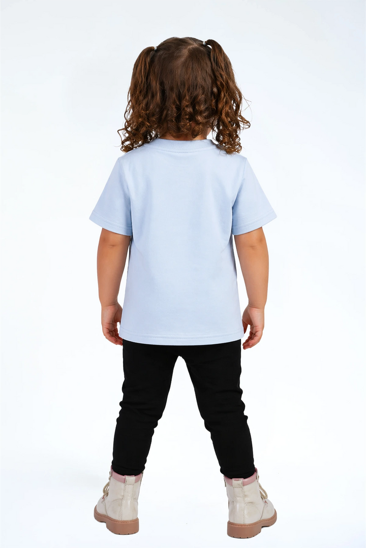 Heavy Tee Essential Lichtblauw — zwaar katoenen kinder t-shirt — detail | Donder