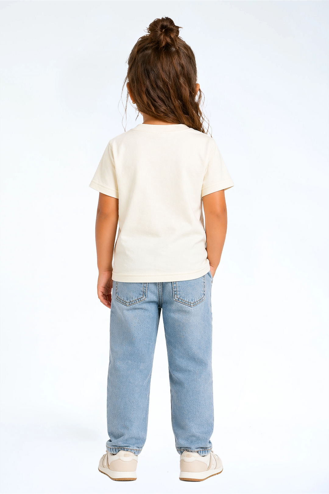 Heavy Tee Essential Off-White — zwaar katoenen kinder t-shirt — detail | Donder