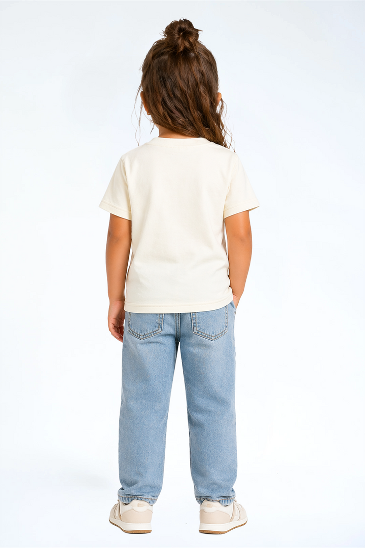 Heavy Tee Essential Off-White — zwaar katoenen kinder t-shirt — detail | Donder