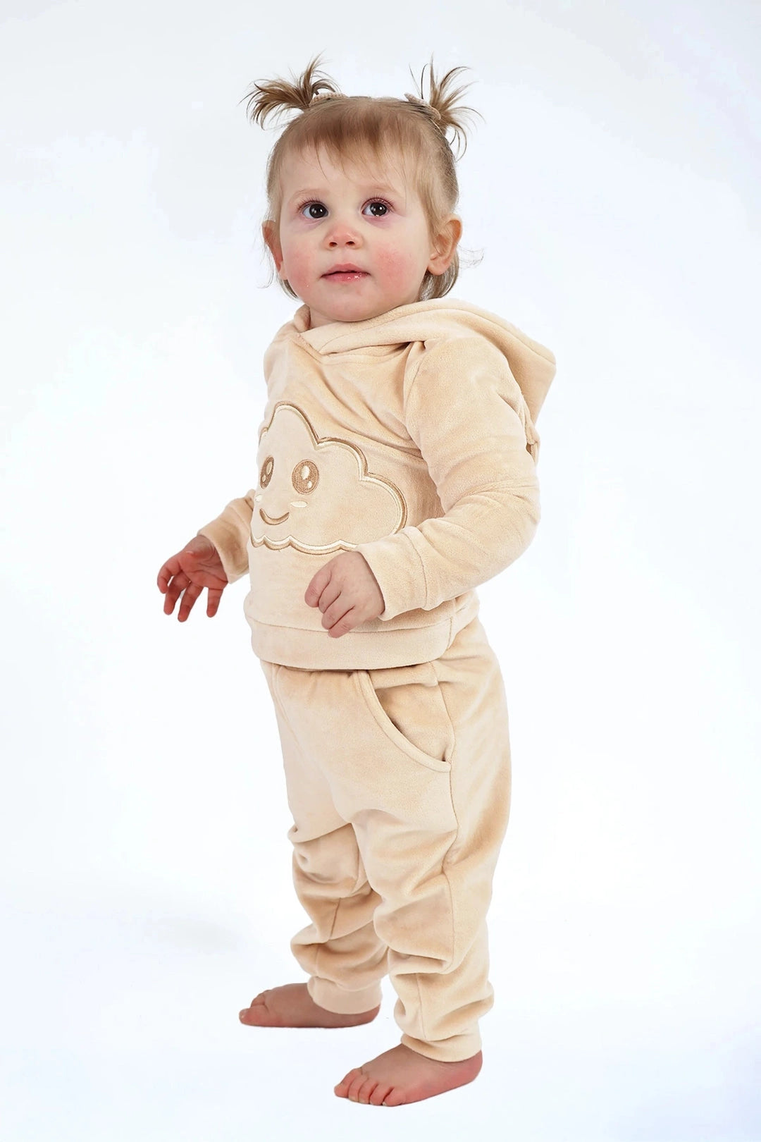 Velvet Suit Banana Freeze — luxe fluwelen kinderpak — volledig beeld | Donder