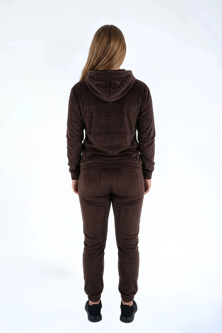 Velvet Jogger Teddy Brownie — fluwelen twinning jogger — close-up | Donder